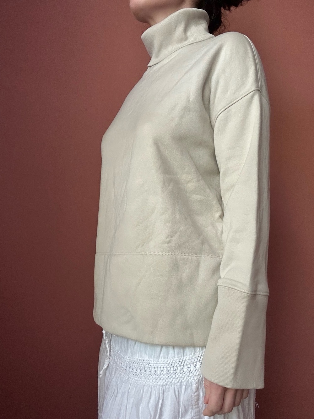 GAP Cream Turtleneck Sweater - Picture 2 of 5